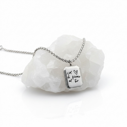 Berlino - collana personalizzabile unisex