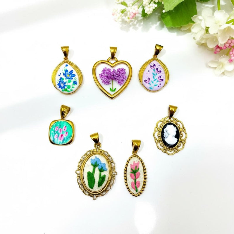 Charms Camelia